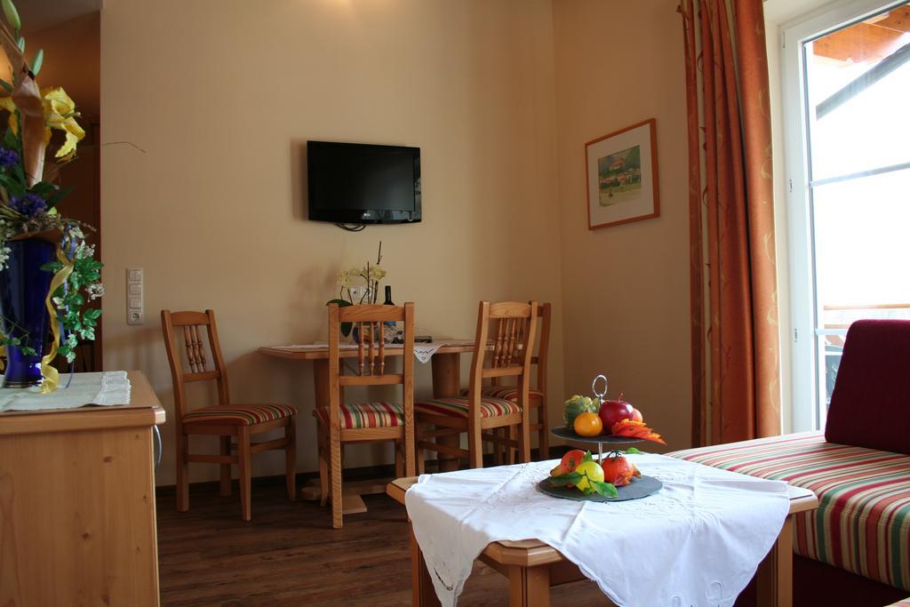 Hotel Gasthof Schweizerhaus Stuhlfelden Екстер'єр фото